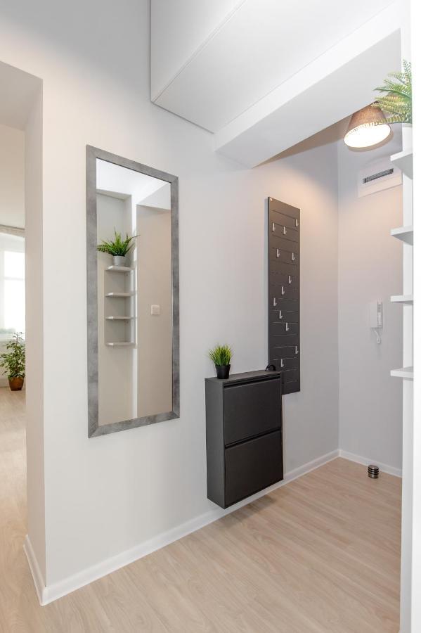 Apartament Za Bramką Centrum Poznań Zewnętrze zdjęcie